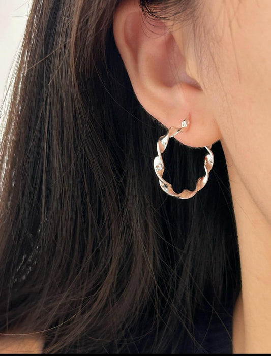 Spiral hoops